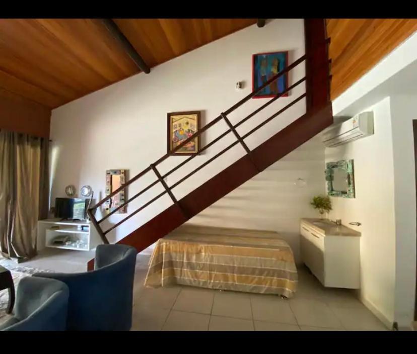 Winterville Flat 226 *